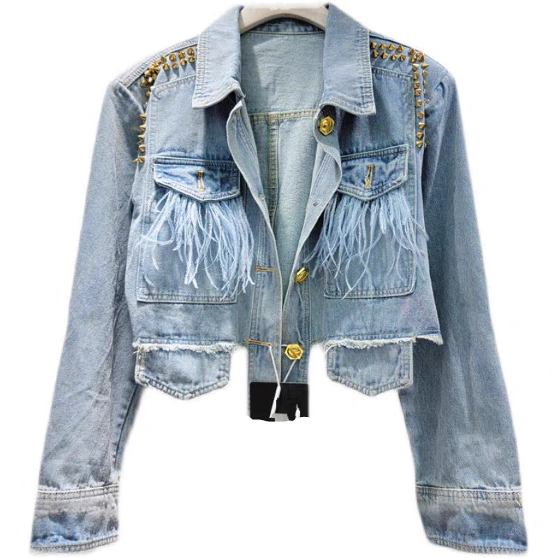 Stylische hellblaue Jeans Jacke mit Nieten & Federn perfekter „eyecatcher“